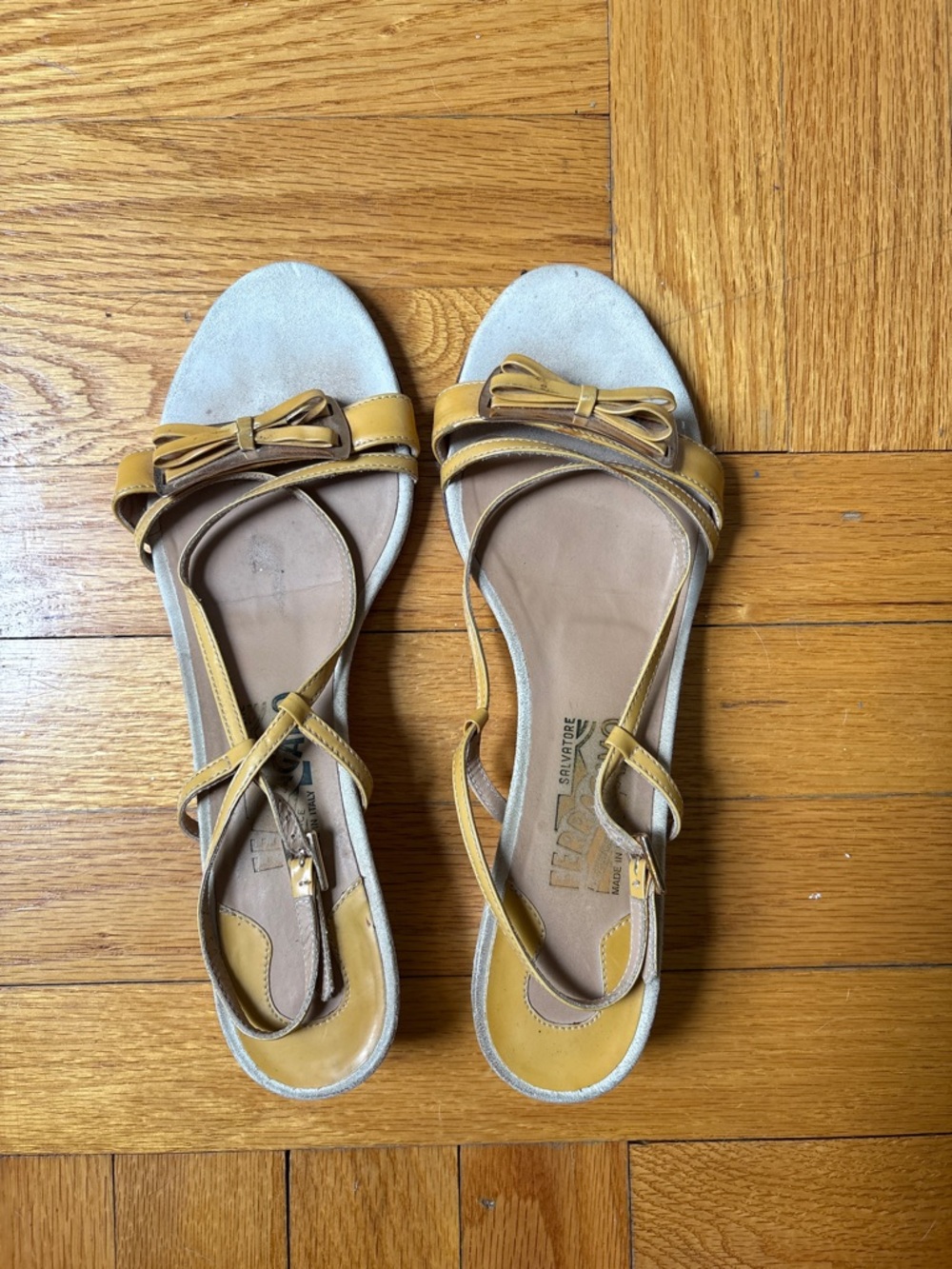 Salvatore Ferragamo Yellow Bow-Strap Flat Sandals
